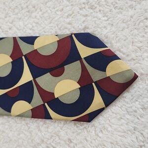 Retro Design Studio silk tie vintage look, yellow, green, maroon, navy